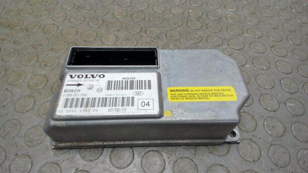 Foto: AIRBAGSTEUERGERÄT eines Volvo V70 T5 CD