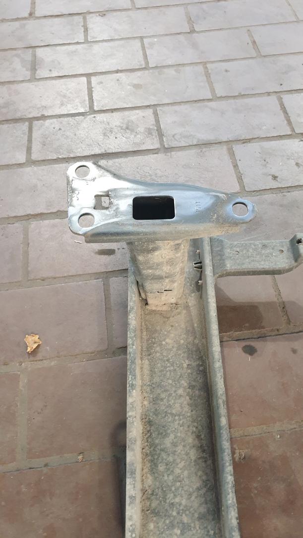 Foto: VERSTÄRKUNG HINTEN eines Renault Twingo SCe 70 CD