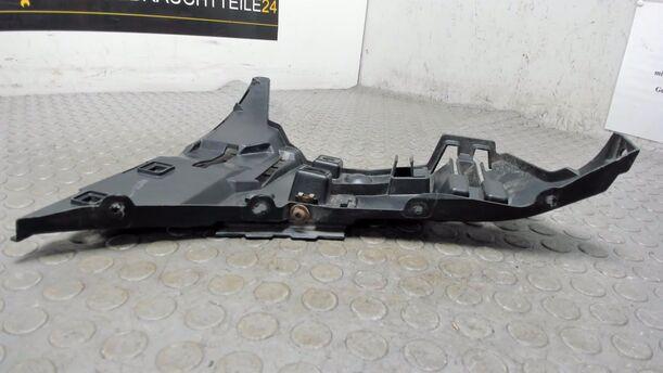 Foto: STOSSFÄNGERHALTER VORNE LINKS eines Volvo V70 T5 CD