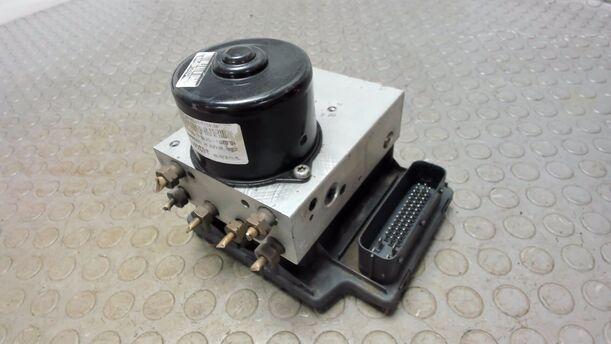 Foto: HAUPTBREMSAGGREGAT ABS eines Volvo V70 T5 CD