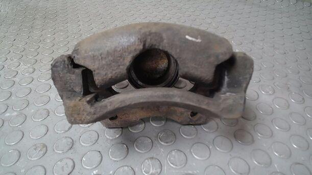Foto: BREMSSATTEL VORN LINKS ( LUCAS ) eines Nissan Almera 1.5 dCi CD