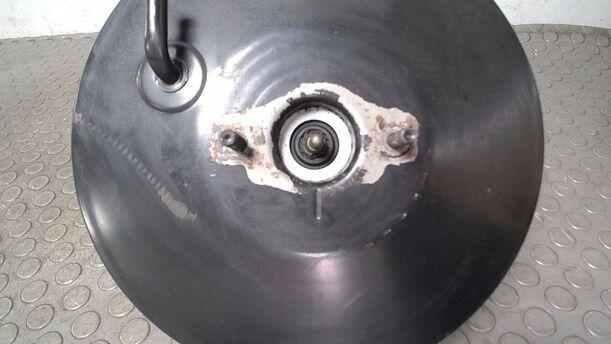 Foto: BREMSKRAFTVERSTÄRKER eines Nissan Almera 1.5 dCi CD