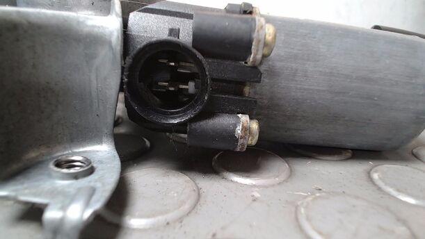 Foto: FENSTERHEBER ELEKTRISCH VORN RECHTS eines Nissan Almera 1.5 dCi CD