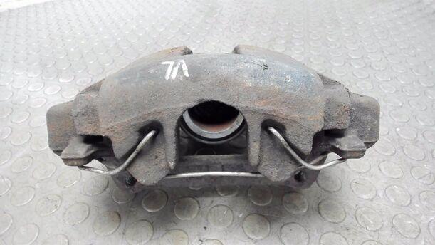 Foto: BREMSSATTEL VORNE LINKS eines Volvo V70 T5