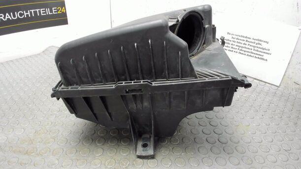 Foto: LUFTFILTERKASTEN eines Volvo V70 T5