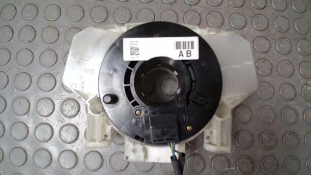 Foto: WICKELFEDER/ SCHLEIFRING eines Nissan Almera 1.5 dCi