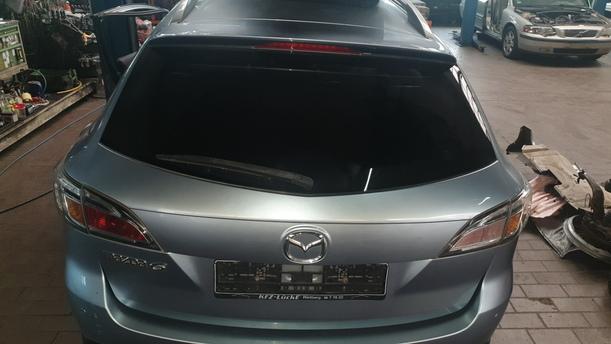 Foto: HECKKLAPPE/ HECKDECKEL ( KOMBI ) eines Mazda 6 Sport Kombi 2.2 CD DPF