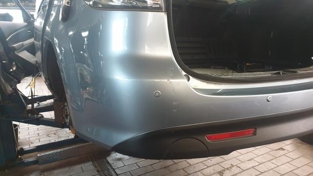 Foto: STOSSFÄNGER/ STOßSTANGE HINTEN ( KOMBI ) eines Mazda 6 Sport Kombi 2.2 CD DPF