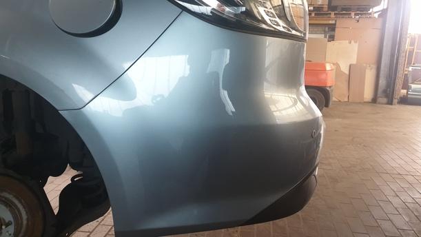 Foto: STOSSFÄNGER/ STOßSTANGE HINTEN ( KOMBI ) eines Mazda 6 Sport Kombi 2.2 CD DPF