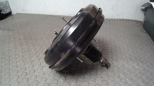Foto: BREMSKRAFTVERSTÄRKER eines Mazda 6 Sport Kombi 2.2 CD DPF CL