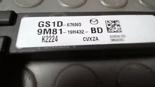 Foto: ANTENNENVERSTÄRKER eines Mazda 6 Sport Kombi 2.2 CD DPF CL