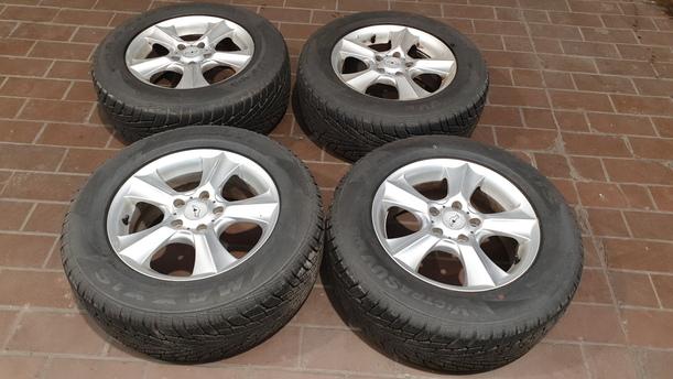 Foto: SATZ RÄDER 16 ZOLL ( WINTERREIFEN ) eines Mitsubishi Outlander 2.4 4WD CL