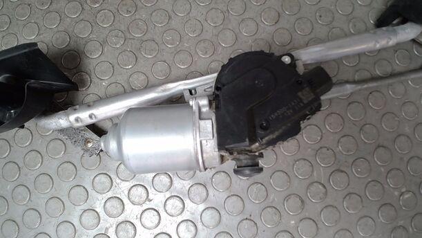 Foto: SCHEIBENWISCHERMOTOR VORN eines Mazda 6 Sport Kombi 2.2 CD DPF Business