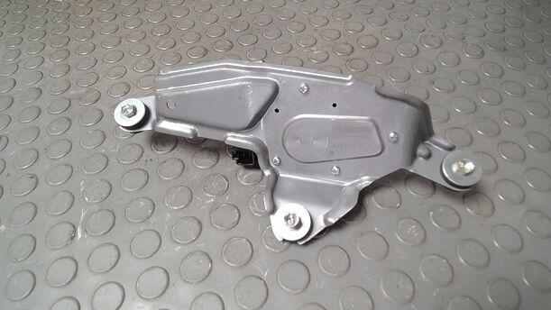Foto: SCHEIBENWISCHERMOTOR HINTEN ( KOMBI ) eines Mazda 6 Sport Kombi 2.2 CD DPF Business