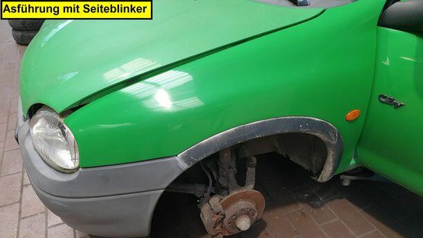 Foto: KOTFLÜGEL LINKS eines Opel Corsa Business