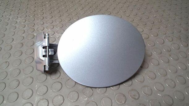 Foto: TANKKLAPPE/ TANKDECKEL eines Mazda 6 Sport Kombi 2.2 CD DPF Business