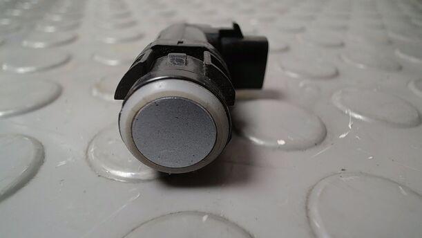 Foto: ABSTANDSSENSOR/ PDC HINTEN eines Mazda 6 Sport Kombi 2.2 CD DPF Business