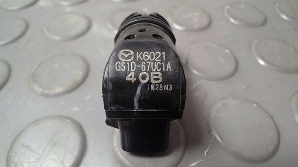 Foto: ABSTANDSSENSOR/ PDC HINTEN eines Mazda 6 Sport Kombi 2.2 CD DPF Business