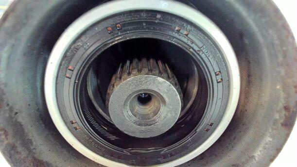 Foto: VORDERACHSGETRIEBE / DIFFERENTIAL eines Mitsubishi Outlander 2.4 4WD Business
