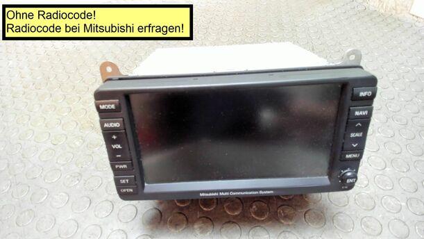 Foto: RADIO eines Mitsubishi Outlander 2.4 4WD Business