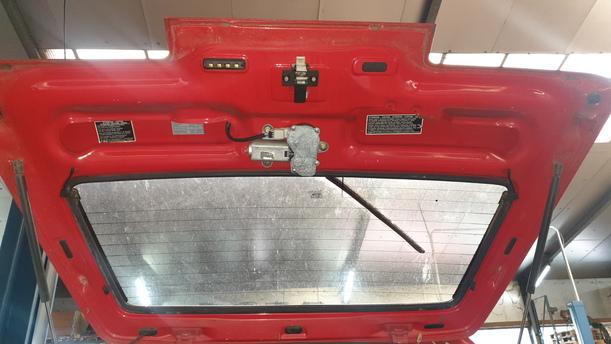 Foto: HECKKLAPPE / HECKDECKEL eines Fiat Cinquecento 0.9 i.e. GLi