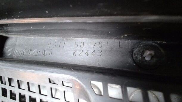Foto: WINDLAUF ( 2 TEILIG ) eines Mazda 6 Sport Kombi 2.2 CD DPF GLi