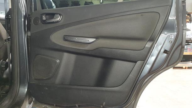 Foto: TÜR HINTEN RECHTS eines Ford S-Max 2.0 TDCi DPF DX (DLX)