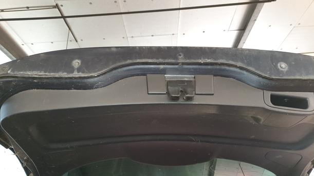 Foto: HECKKLAPPE / HECKDECKEL eines Ford S-Max 2.0 TDCi DPF DX (DLX)