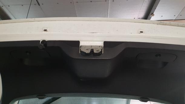 Foto: HECKKLAPPE / HECKDECKEL eines Fiat Bravo 1.9 Multijet 8V DPF DX (DLX)