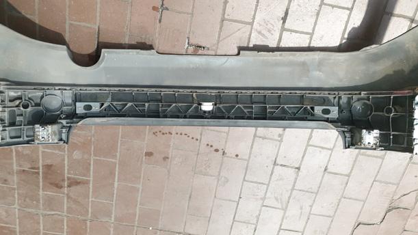 Foto: STOSSFÄNGER / STOßSTANGE HINTEN eines Audi A4 Avant 1.6 DX (DLX)