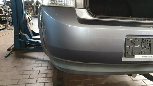 Foto: STOSSFÄNGER / STOßSTANGE HINTEN eines Opel Vectra 1.9 CDTI DX (DLX)