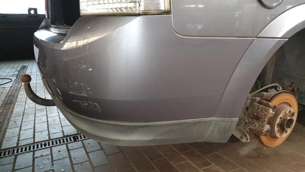 Foto: STOSSFÄNGER / STOßSTANGE HINTEN eines Opel Vectra 1.9 CDTI DX (DLX)