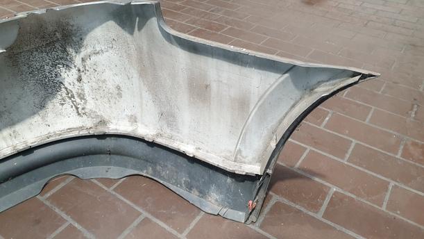 Foto: STOSSFÄNGER / STOßSTANGE HINTEN eines Opel Vectra 1.9 CDTI DX (DLX)