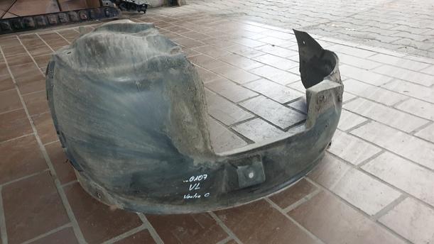 Foto: RADHAUSSCHALE / INNENKOTFLÜGEL VORNE LINKS eines Opel Vectra 1.9 CDTI DX (DLX)