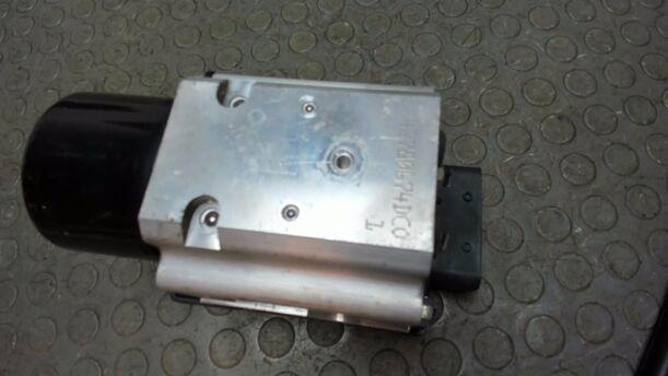Foto: HAUPTBREMSAGGREGAT ABS eines Opel Vectra 1.9 CDTI SR