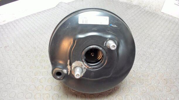 Foto: BREMSKRAFTVERSTÄRKER eines Opel Vectra 1.9 CDTI SR