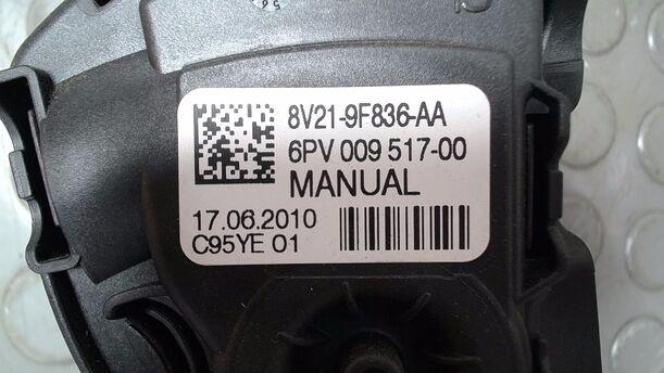 Foto: GASPEDAL eines Ford Fiesta 1.6 TDCi SR