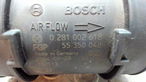 Foto: LUFTMASSENMESSER BOSCH eines Opel Vectra 1.9 CDTI SR
