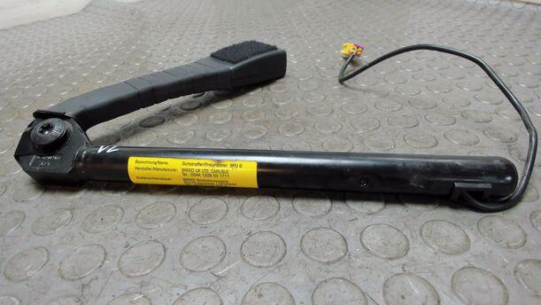 Foto: GURTSTRAFFER VORNE LINKS eines Opel Vectra 1.9 CDTI SR