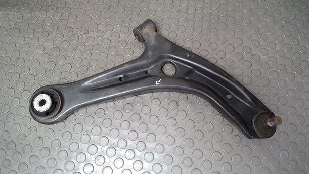 Foto: QUERLENKER VORN RECHTS eines Ford Fiesta 1.6 TDCi SR