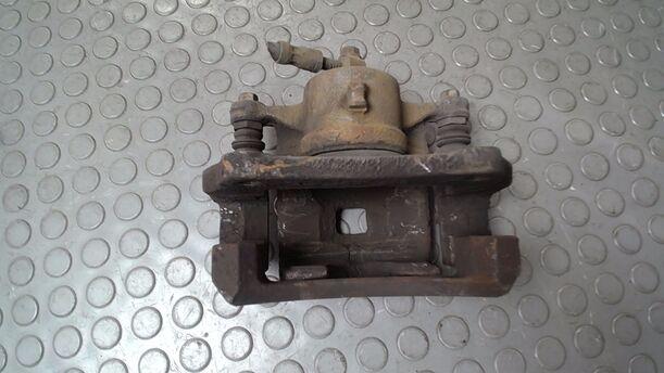 Foto: BREMSSATTEL VORN LINKS eines Ford Fiesta 1.6 TDCi SX