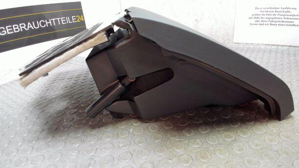Foto: HANDSCHUHFACH eines Opel Vectra 1.9 CDTI SX