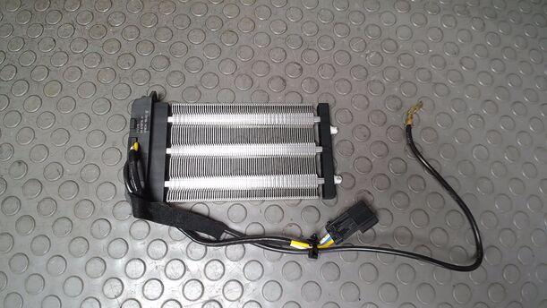 Foto: ZUHEIZERELEKTRISCH/ WÄRMETAUSCHER eines Ford Fiesta 1.6 TDCi SX