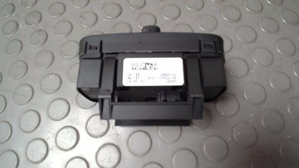 Foto: LICHTSCHALTER eines Ford Fiesta 1.6 TDCi SX