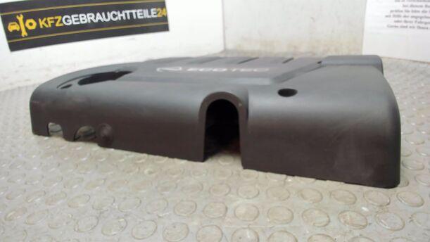 Foto: MOTORVERSCHALUNG / ABDECKUNG OBEN eines Opel Vectra 1.9 CDTI SX