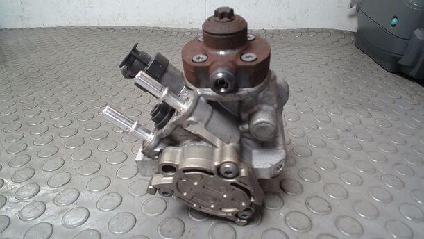 Foto: HOCHDRUCKPUMPE / EINSPRITZPUMPE eines Ford Fiesta 1.6 TDCi SX