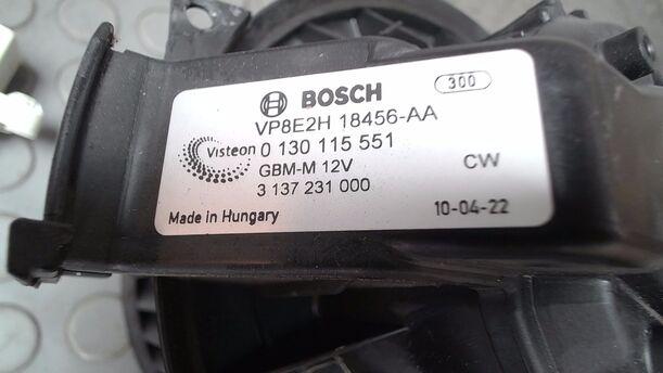Foto: HEIZUNGSGEBLÄSE eines Ford Fiesta 1.6 TDCi SX