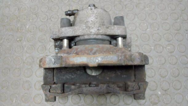 Foto: BREMSSATTEL VORNE LINKS eines Opel Vectra 1.9 CDTI SX