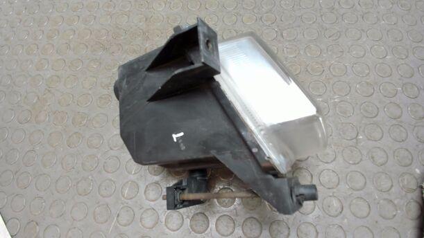 Foto: NEBELSCHEINWERFER LINKS eines Opel Vectra 1.9 CDTI SX