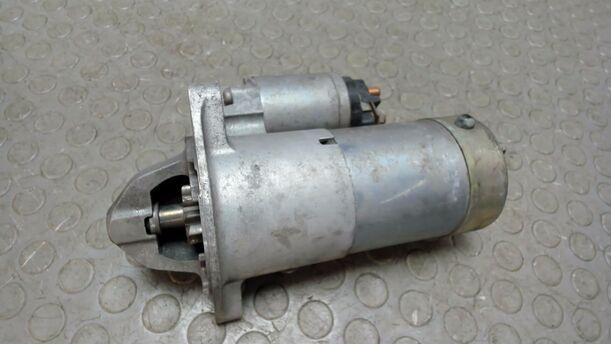 Foto: ANLASSER / STARTER eines Opel Vectra 1.9 CDTI SX